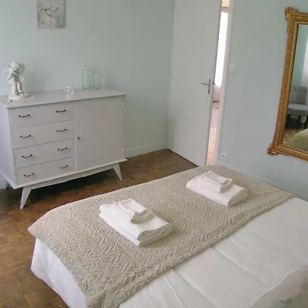 Three-bedroom Holiday In *