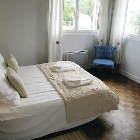 Semesterbostad Three-bedroom Holiday In Eymet